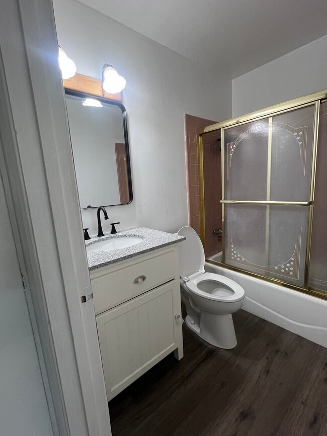 Foto del edificio - 27161 Royce Ln