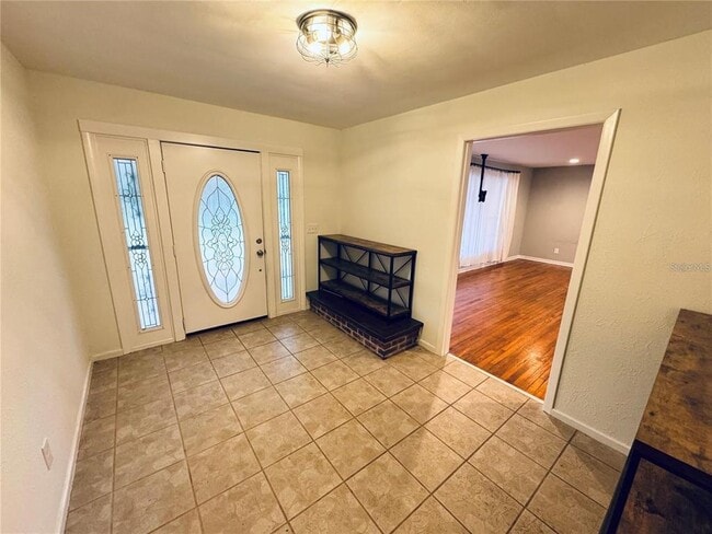 Foto del edificio - 2022 Edgewood Rd