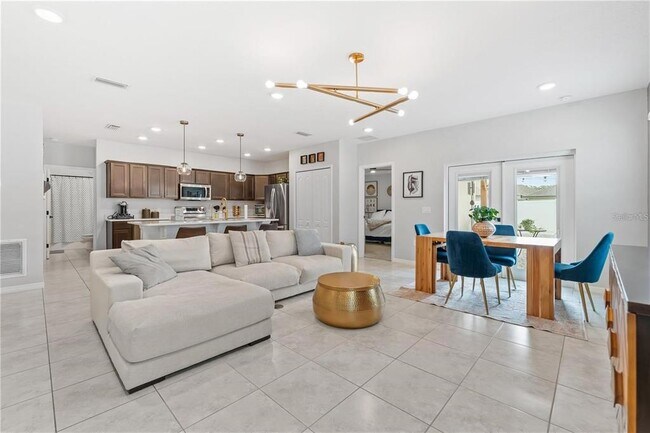 Foto del edificio - 893 NW 252 Dr