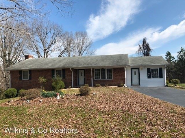 Primary Photo - 3 br, 2 bath House - 1141 Vandola Road
