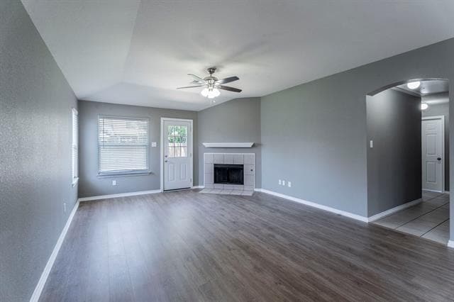Foto del edificio - 3106 Connor Ln