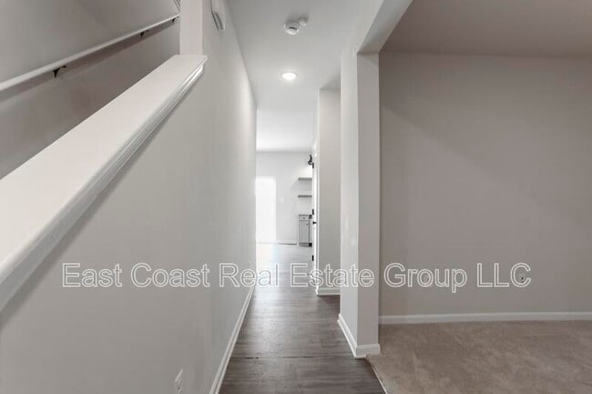 Building Photo - 76 Diving Scaup Rd