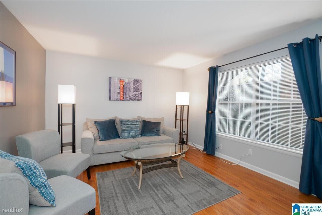 Foto principal - 2727 Highland Ave