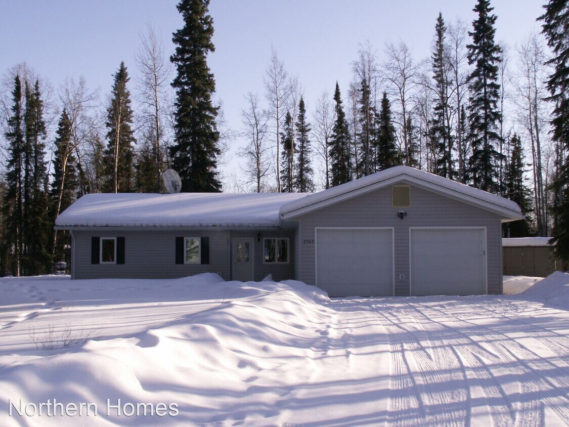 Primary Photo - 3 br, 2 bath House - 3745 Helensdale Ave