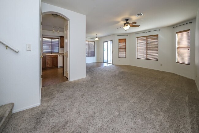 Building Photo - 4279 E Ocotillo Desert Trail