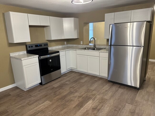 New kitchen - 721 NW 22nd St
