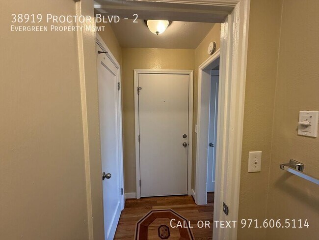 Foto del edificio - 38919 Proctor Blvd