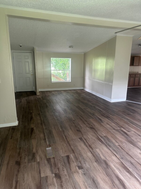 Foto del edificio - 175 Crescent Creek Ln