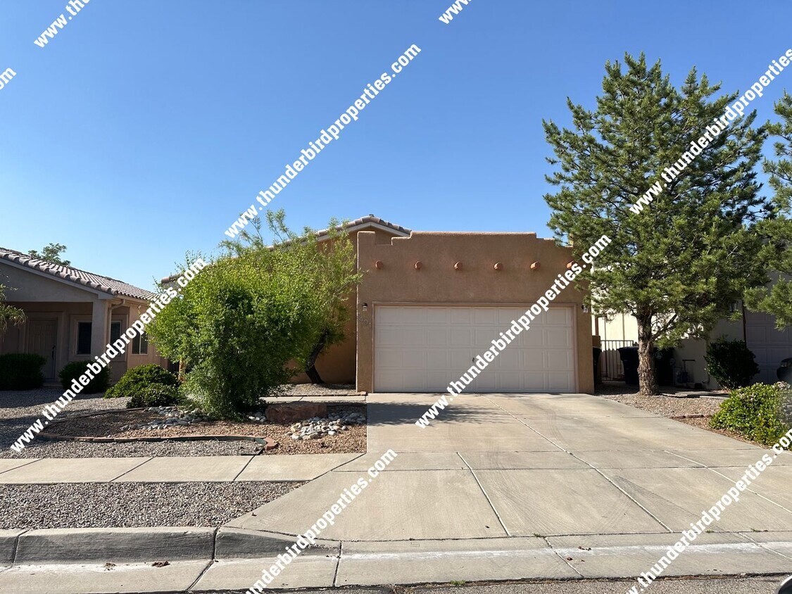 1401 Bridle Wood Rd NE, Albuquerque, NM 87113 House Rental in