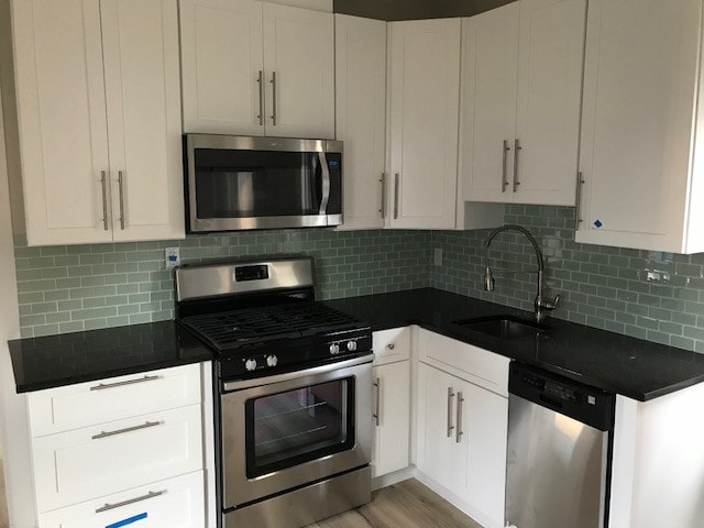 kitchen - 7 Pearl St Pl
