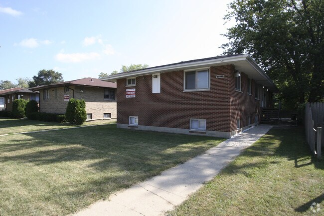 Building Photo - 2233 Galilee Ave