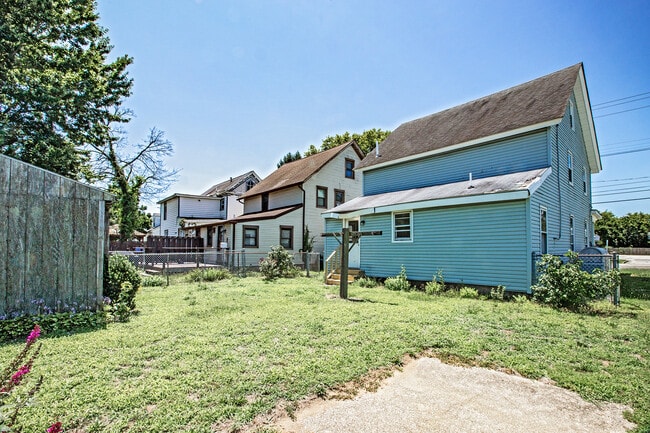 Photo - 74 S Broadway (Pennsville Township, NJ) House
