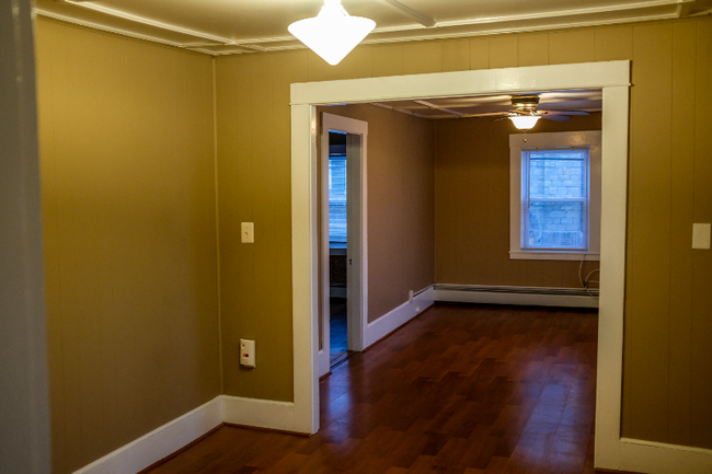 Building Photo - 60 Pleasant St