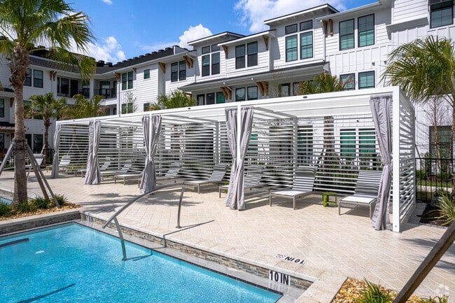 Building Photo - The Wilds