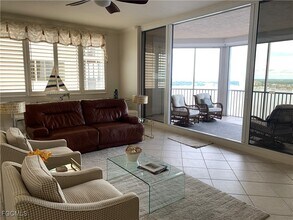 Building Photo - 2090 W First St