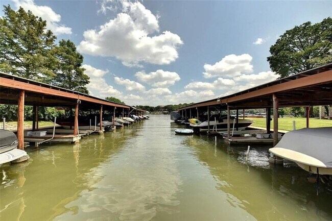 Building Photo - 2603 Buckminster Ct