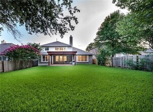 Building Photo - 15716 Belfin Dr