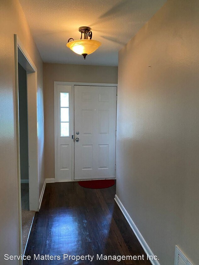 Primary Photo - 3 br, 2 bath House - 2211 N. Tarragona St.