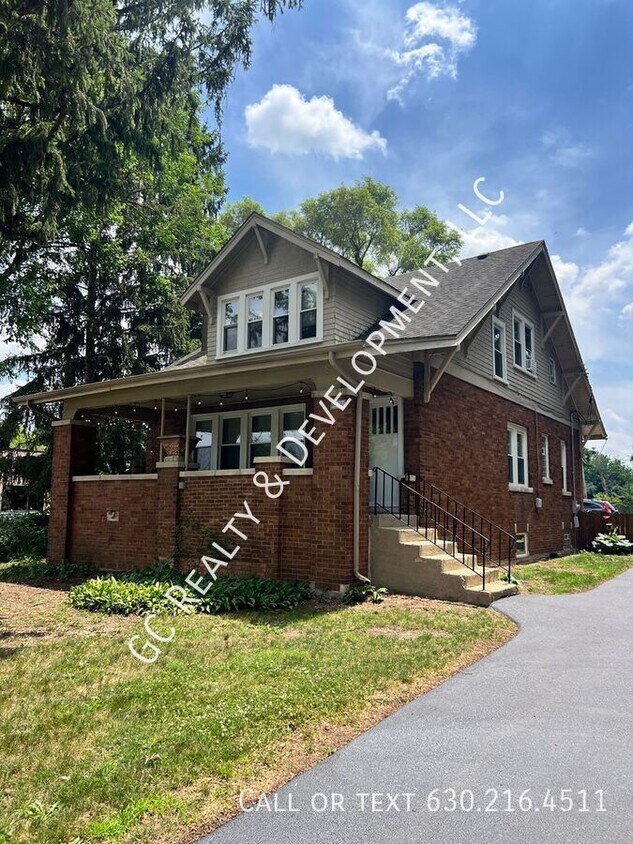 Primary Photo - 2317 Maple Ave