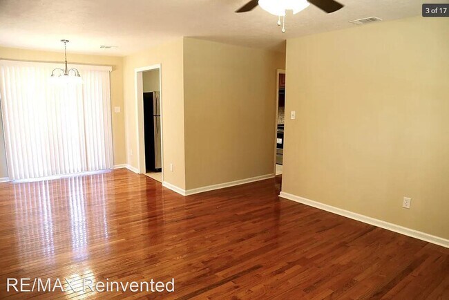 Building Photo - 3 br, 1.5 bath House - 1431 Ridgewood Drive
