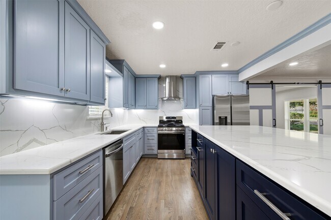 Foto del edificio - 855 Judiway St