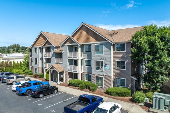 Building Photo - Willow Tree Grove Building Photo - Willow Tree Grove