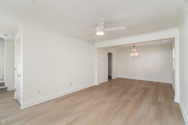 Foto del edificio - 3956 Archibald Way