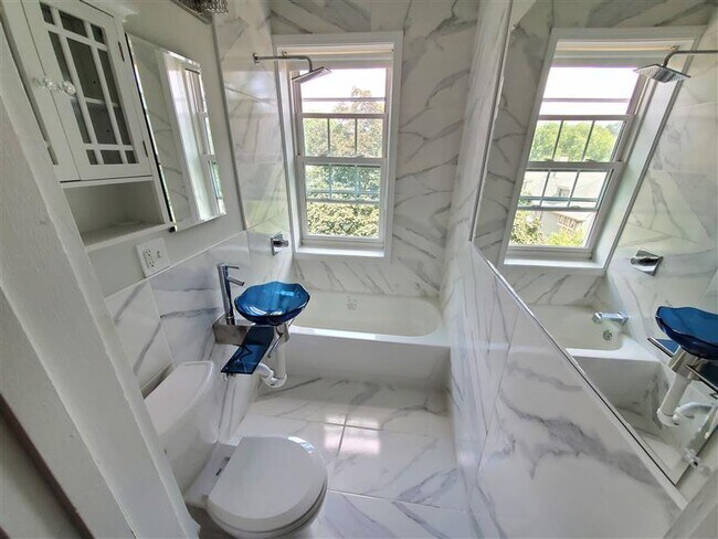 Foto del edificio - 22 Concord Ave