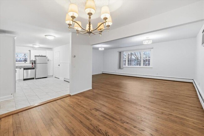 Foto del edificio - 22 Acorn Rd