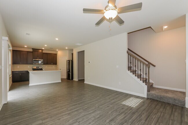Foto del edificio - 165 Longleaf St