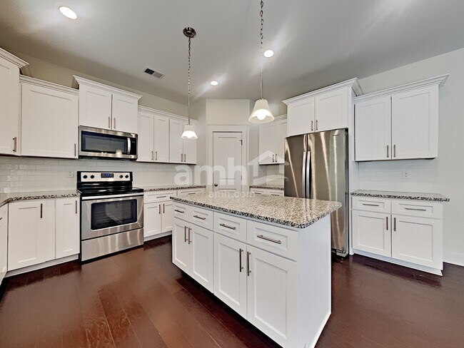 Foto del edificio - 3137 Arch Ct