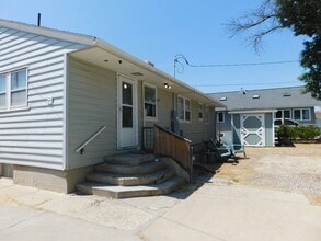 Building Photo - 1340 Orchard Ave