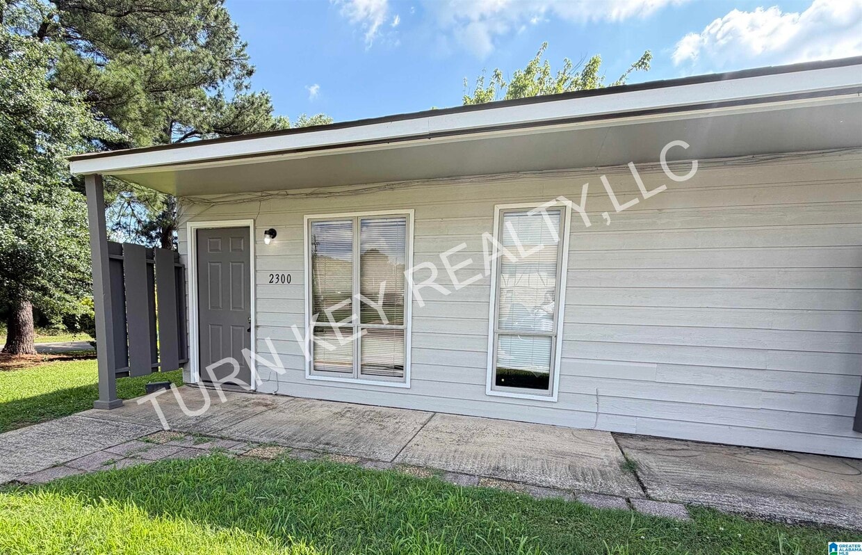 Building Photo - 2300 Grayson Valley Cir