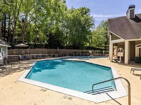 Foto principal - 405 McGill Park Ave NE