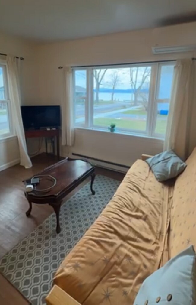 Foto del edificio - 56 Wright Ave