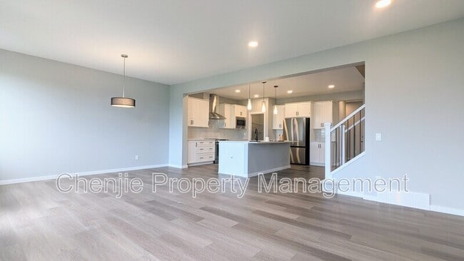 Building Photo - 115 Stiles Bend