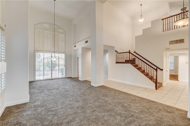 Building Photo - 136 Ultra Dr