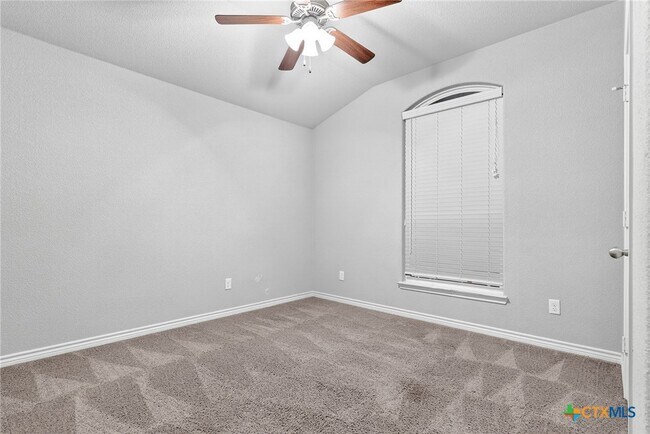 Foto del edificio - 7002 Spirit Of The W Dr