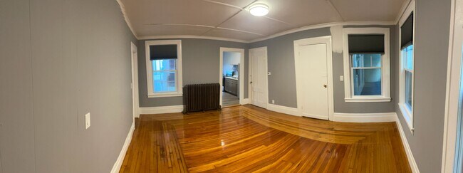 Foto del edificio - 132 N Washington St