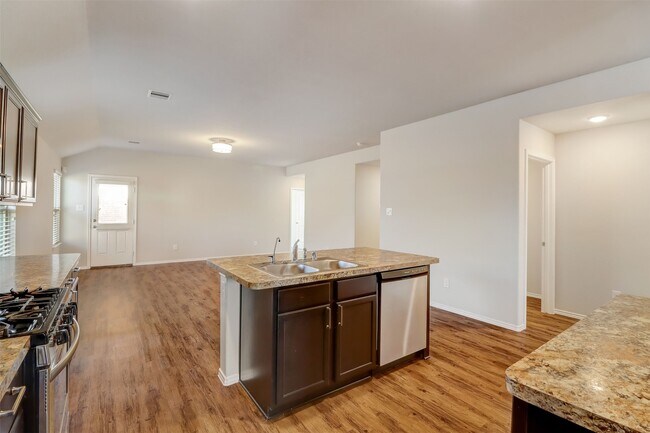 Foto del edificio - 5514 Peralta Mills Way