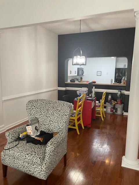 Foto del edificio - 829 Whispering Willow Ct