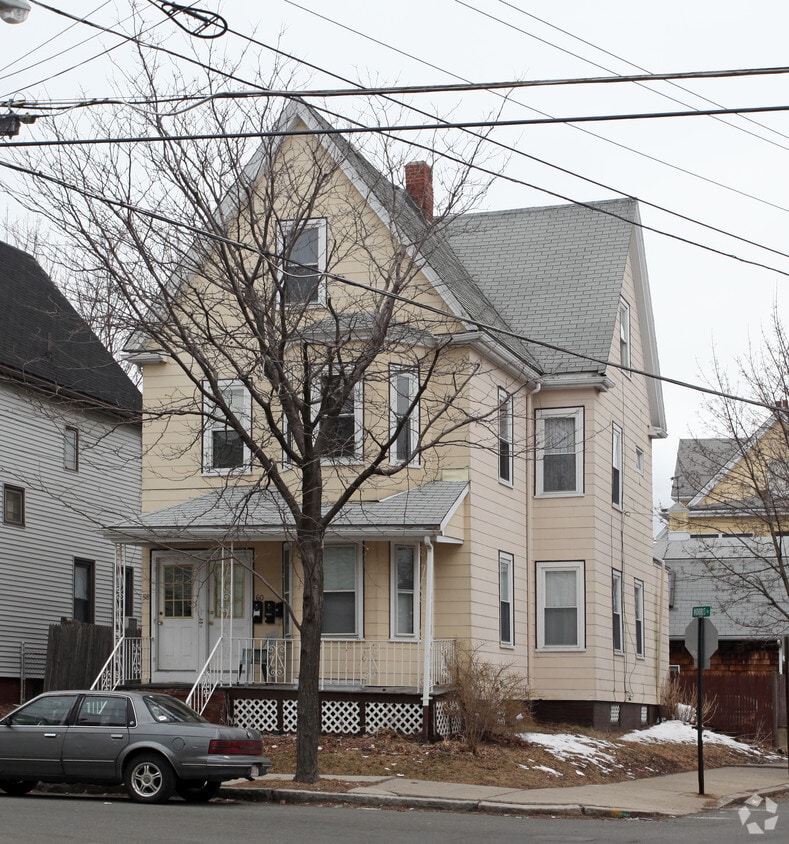 Primary Photo - 58 Walnut St