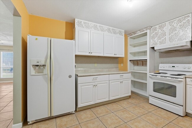 Foto del edificio - 831 Terryhollow St