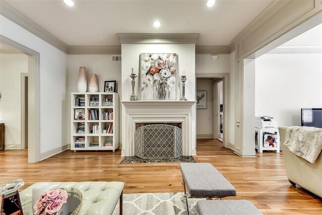 Foto del edificio - 3303 Blackburn St