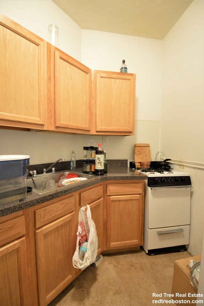 Photo - 5 Walbridge St. Unit 4 Apartment