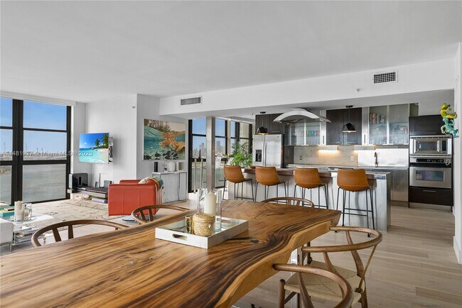 Foto del edificio - 9 Island Ave