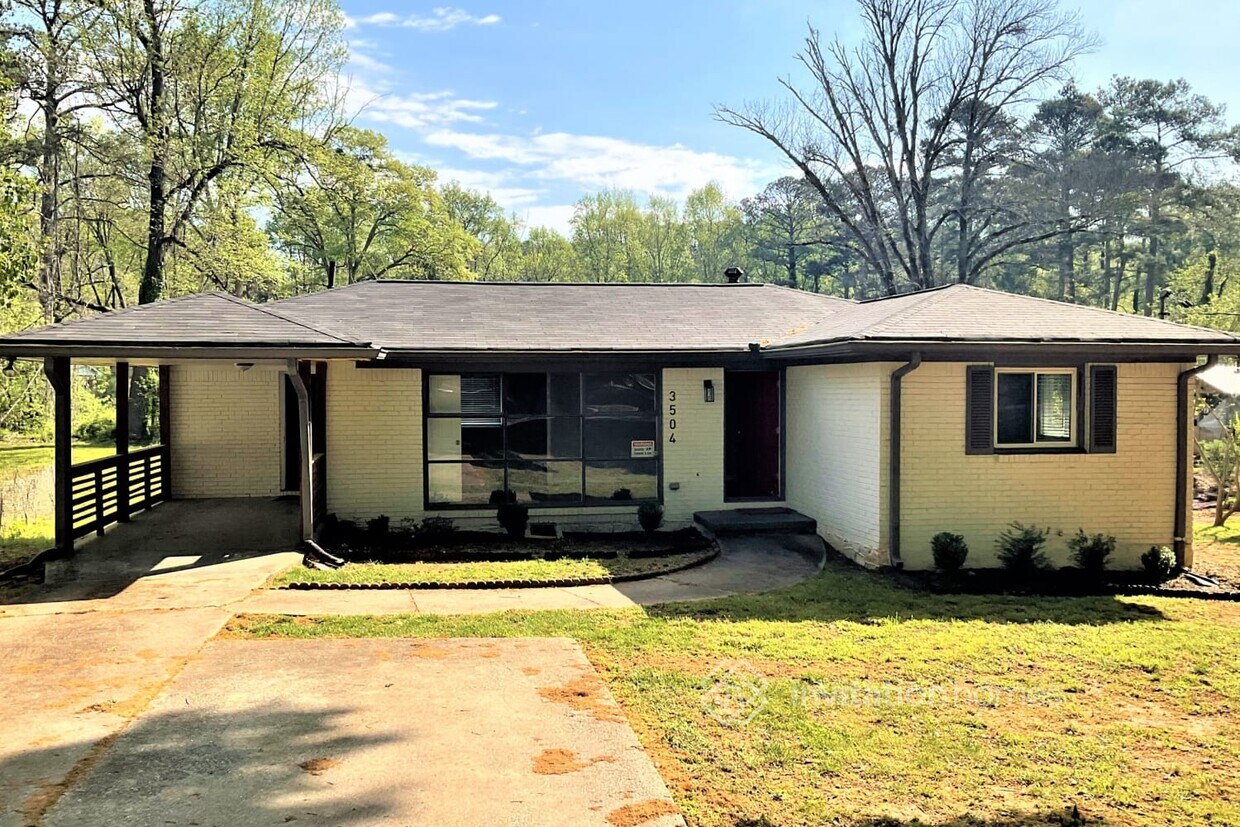 Primary Photo - 3504 Misty Valley Rd