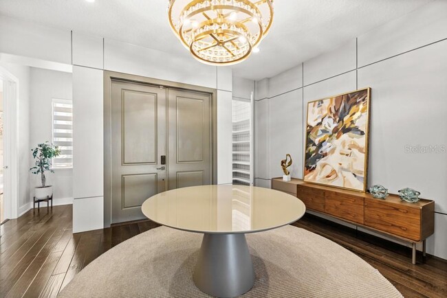 Foto del edificio - 15699 Panther Lake Dr