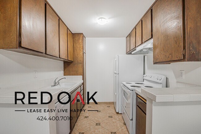 Foto del edificio - 215 S Madison Ave