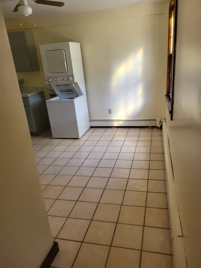 Foto del edificio - 48 Daniele Dr